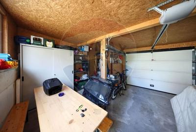 Casa si Spatiu comercial, centru in Sacele! - 24