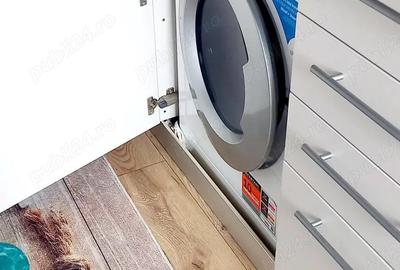 Garsonieră decomandată în Central - 9