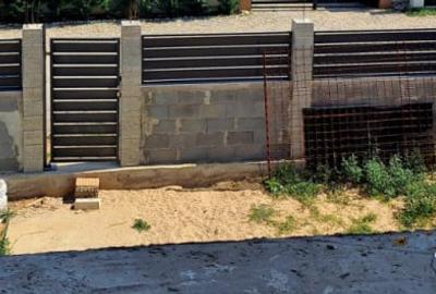 Casă cu 5 camere cu Teren 400 Mp în Malu Mare - 2