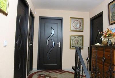 VANZARE VILA IN BRASOV, CARTIER STUPINI - 6