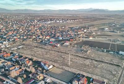 Teren de 19000 mp, în Sânpetru - 5