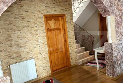 Casă cu 6 camere cu Teren 1500 Mp în Darova - 4