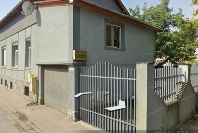 Casă cu 4 camere cu Canalizare în Ultracentral - 17