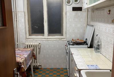 3 camere Drumul Taberei-Aleea Campul cu Flori bloc OD - 5