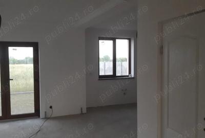 Nou 153 mp are curte privata cu acces auto - 5