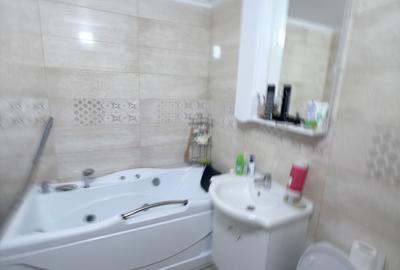 Apartament cu 3 camere în Central - 5