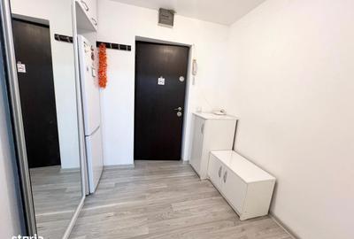 Apartament cu 2 camere semidecomandat în Tineretului
