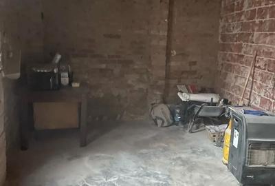 Apartament cu 3 camere semidecomandat în Central - 1