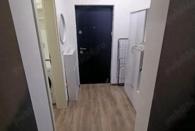 Garsonieră decomandată în Girocului