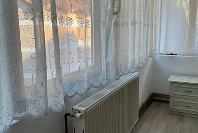 Apartament cu 3 camere decomandat în Slănic-Moldova - 5