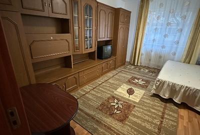 Garsoniera- Tractorul langa Coresi Mall - 8