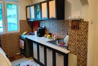 Dristor metrou Park Lake, bl.reabilitat,p/8,mobilat,utilat,AC,balcon. - 3