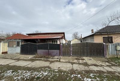 Casă cu 3 camere în Independența - 4