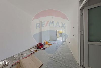 Casă cu 5 camere cu Teren 276 Mp în Dâmbul Rotund - 11