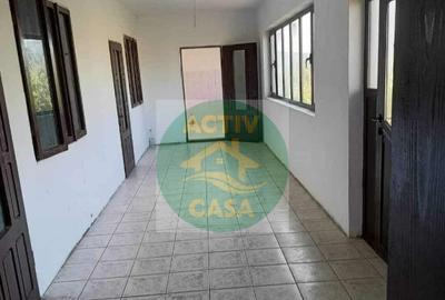 Casa de vanzare, parter si etaj - 2