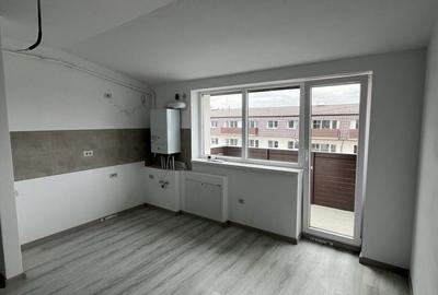 Apartament cu 2 camere decomandat în Sânpetru - 2