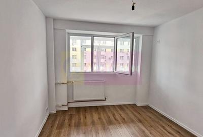 Apartament cu 3 camere decomandat în Tei - 6