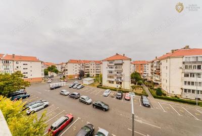 Apartament cu 3 camere decomandat, mobilat în Alfa - 18