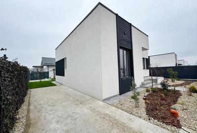 Casa individuală - 3 camere 2 bai - teren 300mp - 3