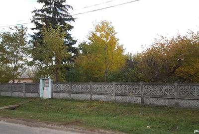 Casă cu Teren 1925 Mp în Gara Berheci - 1