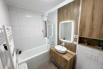 Apartament cu 3 camere decomandat în Central - 4