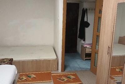Spațiu comercial, de 30 mp, în Central - 4