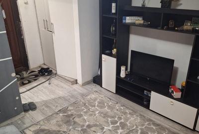 Garsonieră semidecomandată în Central - 4