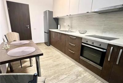 Garsonieră decomandată în Central - 7