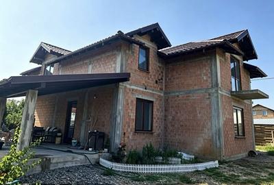 Casă cu 3 camere în Valea Lupului - 5
