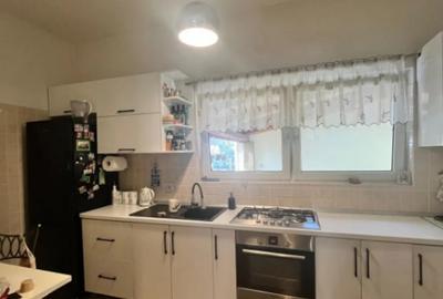 Casă cu 4 camere în Central - 3