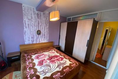 Apartament 3 camere, zona UTA ARED R6 - 2
