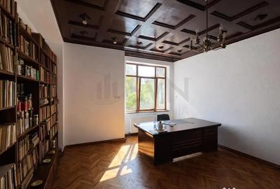 Apartament cu 3 camere decomandat în Moșilor - 9