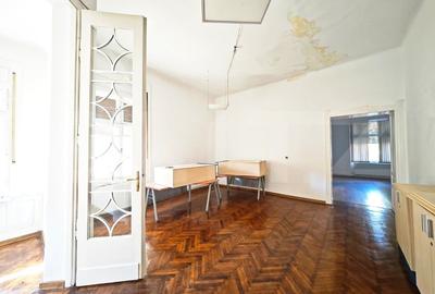 Apartament imens, 4 camere-Stil evreiesc autentic Apartament imens, 4 camere-Stil evreiesc autentic - 4