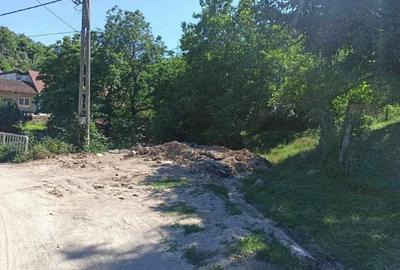 Teren de 1243 mp, în Dubova - 2