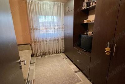 Apartament cu 3 camere decomandat, mobilat în Cetate - 4