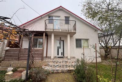 Casa parter si mansarda Poiana - 1