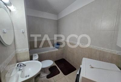 Garsonieră decomandată, mobilată în Turnișor