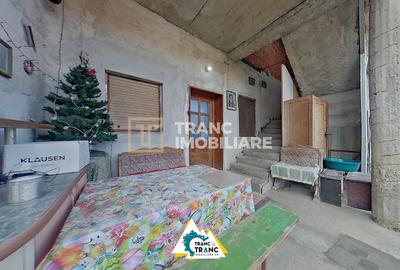 Casă cu 6 camere cu Canalizare în Vladimirescu - 7