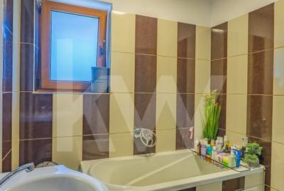 Apartament de vanzare cu 3 camere - zona Valea Aurie, str. Sacel - 15