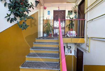 Apartament cu 2 camere decomandat în Central - 16