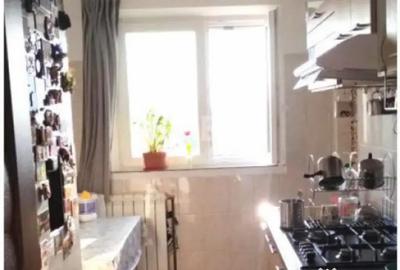 Apartament cu 3 camere decomandat în Central - 2