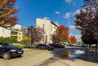 Apartament cu 3 camere decomandat în Băneasa