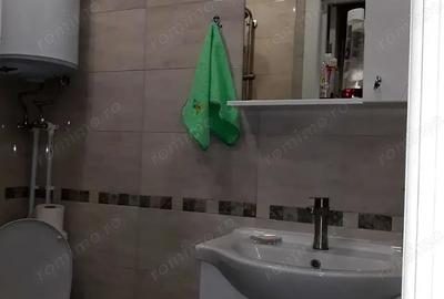 Apartament cu 2 camere decomandat în Decebal