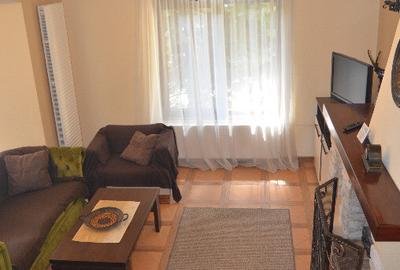 De vanzare pensiune situata in Busteni - 11