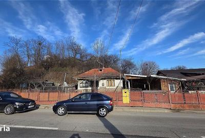 Casă cu 4 camere cu Teren 600 Mp în Central - 10