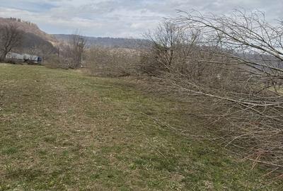 Teren de 3310 mp, în Central - 3