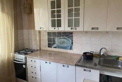 Garsonieră în Buziașului