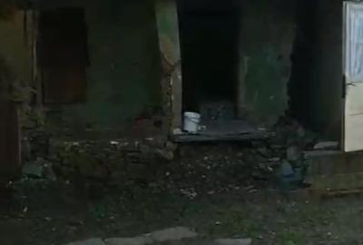 Casă cu 2 camere în Cuvin - 1