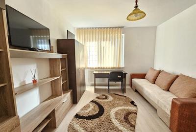 Apartament cu 2 camere decomandat, mobilat în 7 Noiembrie