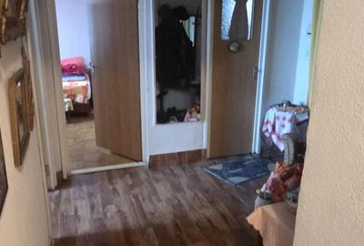 Apartament cu 3 camere decomandat în Central - 2